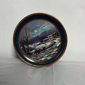 Currier & Ives vintage collectible tin with winter‎ scene